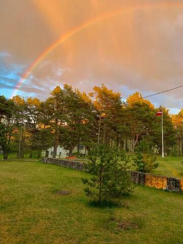 Фото номера Двухместный номер Делюкс с 1 кроватью и балконом Отель Hotel Rojas Pērle г. Роя 31