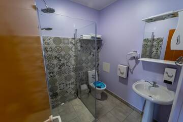 Фото номера Четырехместный номер Отель Hotel Mare &amp; Restaurant г. Роя 3